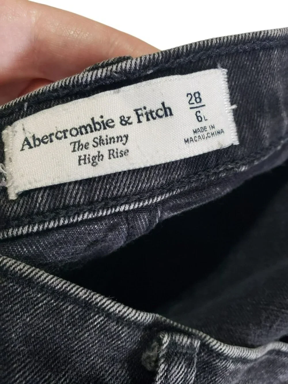 Abercrombie & Fitch Black Jeans The Skinny High Rise Size 28 6 Long - Picture 9 of 10